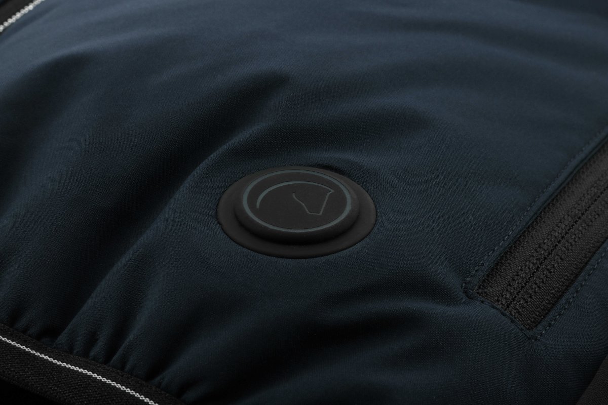 Gilet chauffant EQUITHÈME Unisex - Sasha (Batterie vendue séparément) – Image 9